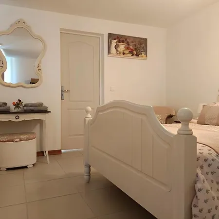 Chez Goret - Skippy Couples Only Villa *